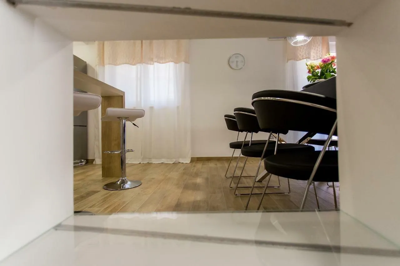 Apartment Teddy Bear Trogir Croatia